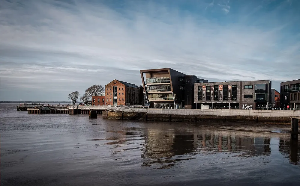 C4DI, Hull